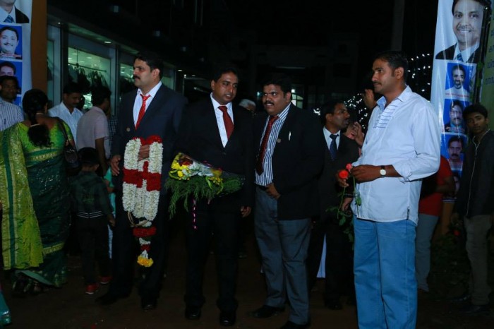 Waiting for World President - 